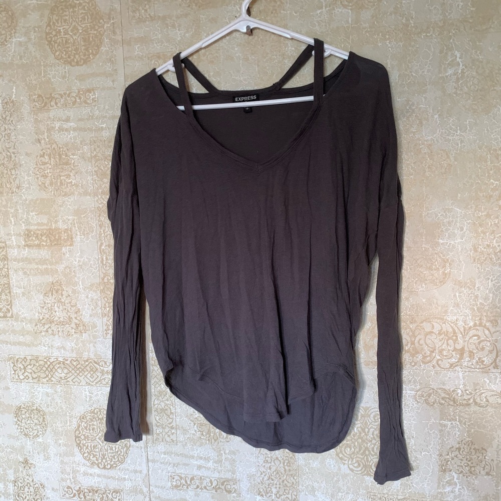 grey long sleeve